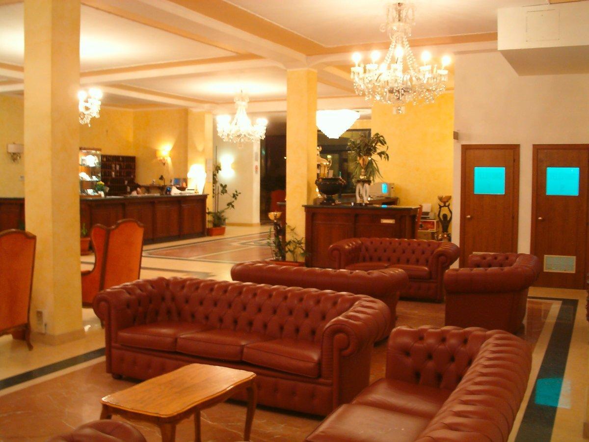 Grand Hotel Montesilvano Exterior photo